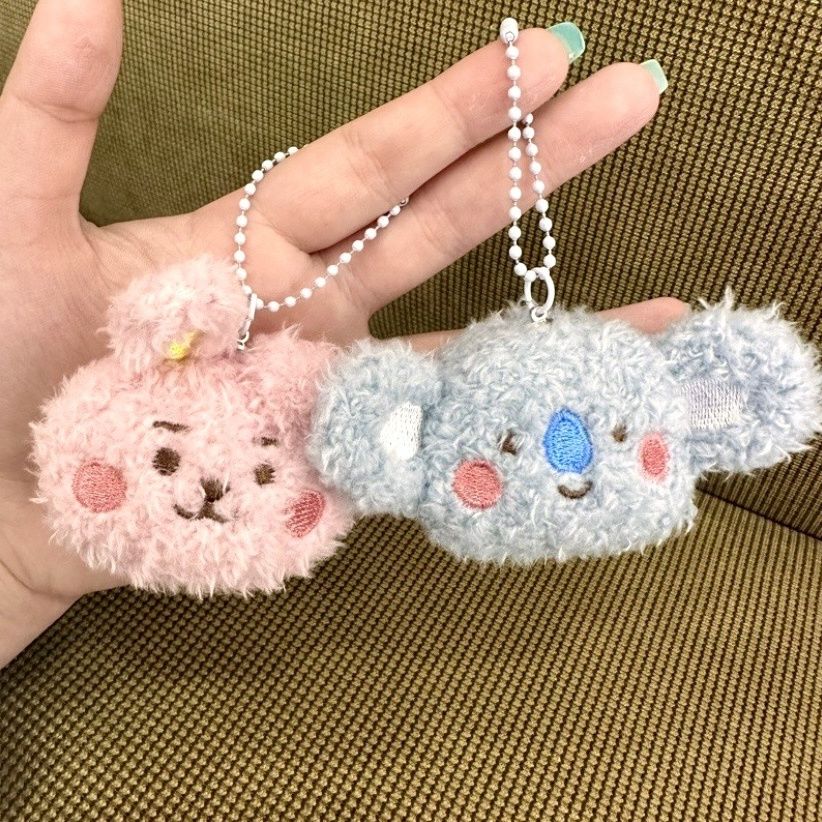 Portachiavi con bambola di pel - Anime Merchandise Keychain recensione e prezzo